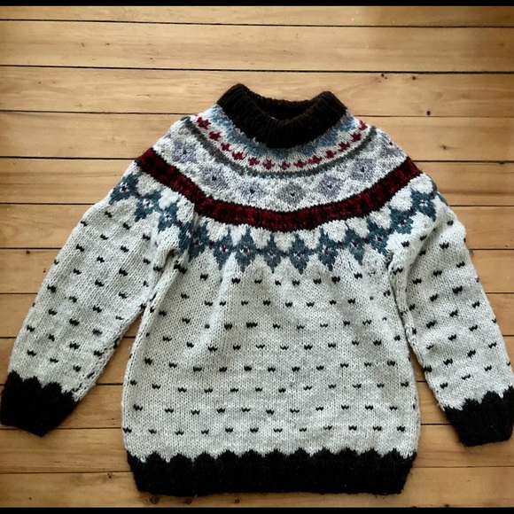 Vintage Ecuadorian sweater - Picture 1 of 4